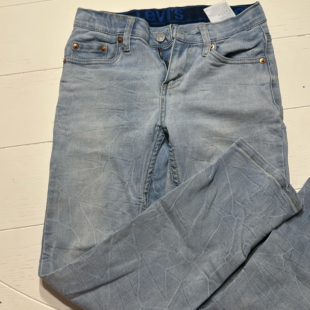 3/$25 Levi 502 reg 10 distressed
